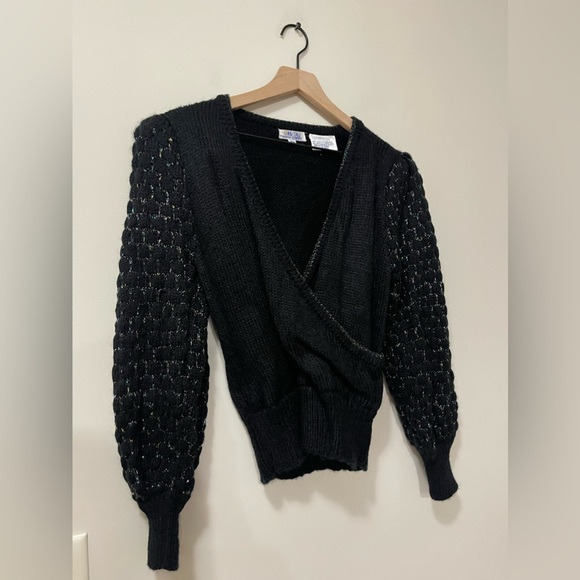 Vintage Mi Ki by Majestic Black Metallic Puff Sleeve Sweater Size Small - Picture 4 of 8